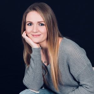 Meet your Posher, Lily